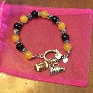 Black and gold Bead Bracelet with removable charms